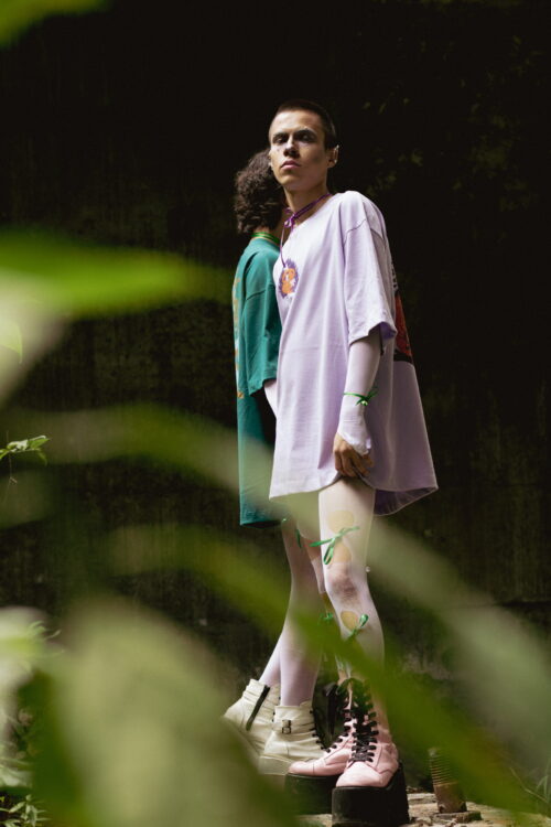 Agreste-27 Camiseta por DiezLetras: Catarsis de la Naturaleza y Espiritualidad