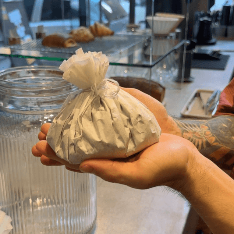 B1A465D5-FF70-41E8-A12C-A2874BE8928E_1_105_c